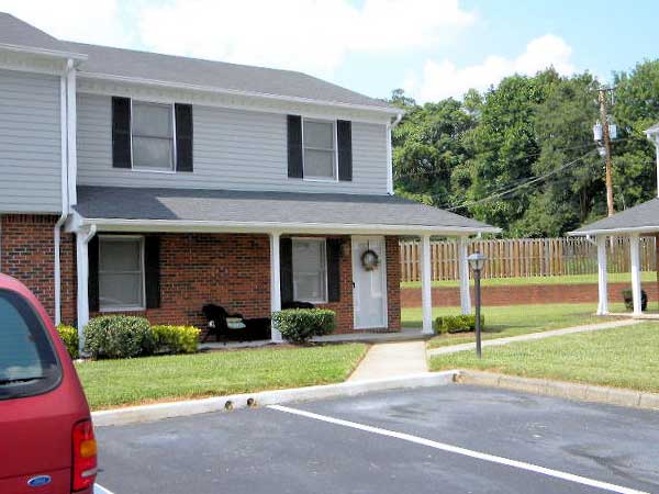 Wellington Manor apartments for rent in Martinsville VA